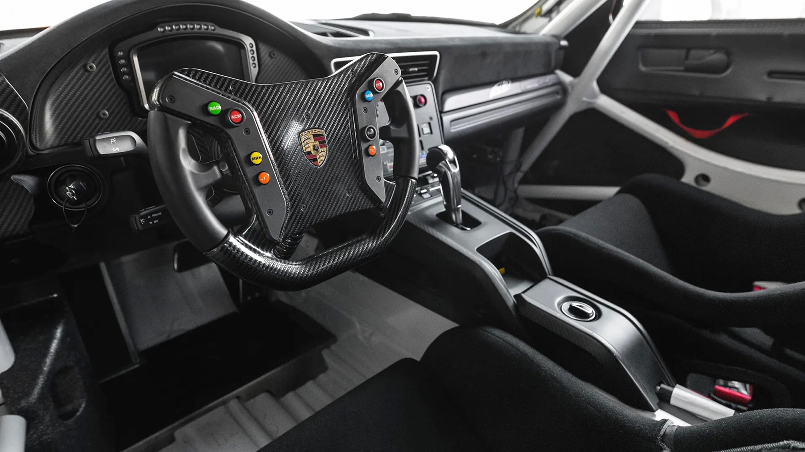 Στο «σφυρί» η Porsche 911 GT2 RS Clubsport του Max Verstappen